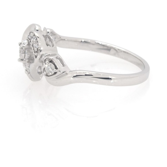 💍Kay Diamond Heart Ring 1/20 ct💍 - Picture 2 of 5
